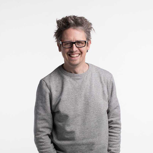 A profile image of Dave Phillips.
