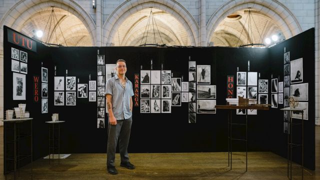 Ben Tunui with his project 'Utu' at NZIA awards