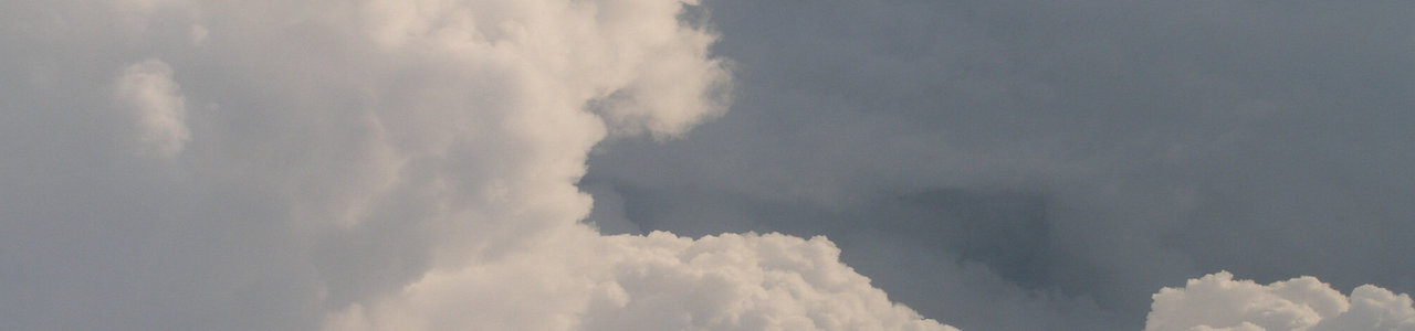 A picture of clouds in the sky.