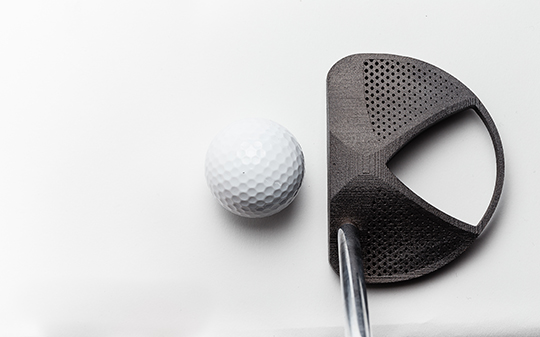 James 3D printed golf club and a golf ball