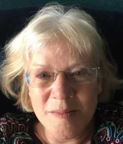 Marion Crawshaw profile-picture photograph