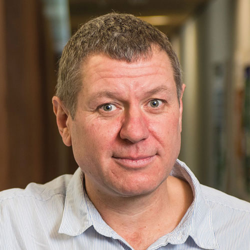 Professor David Frame Kōmaru Kura / New Zealand Contemporary China