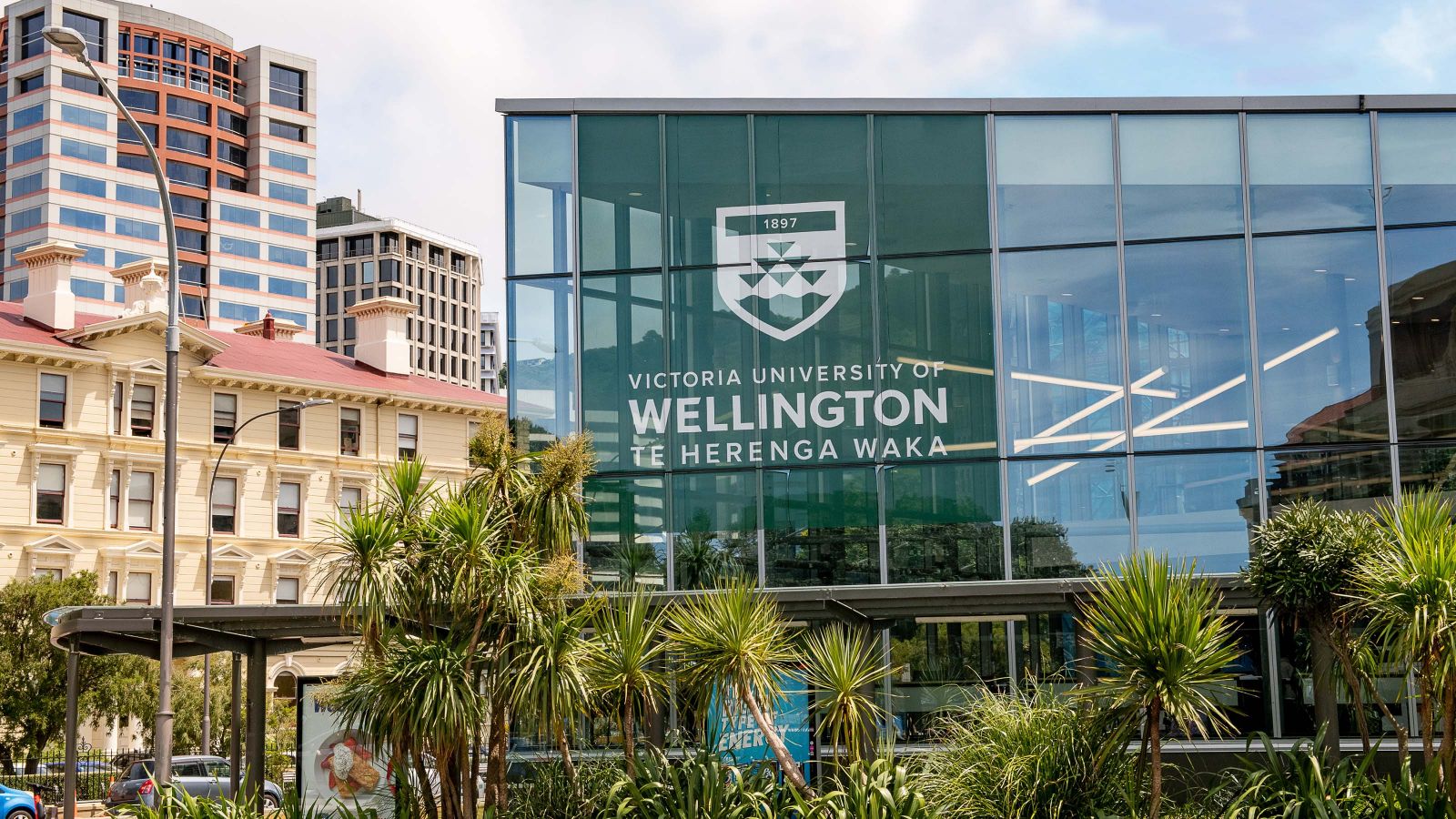 Rutherford House annexe with the Univestiy logo featured on the outside.