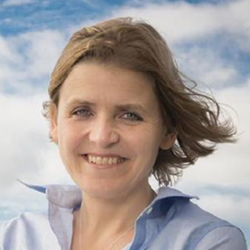 Dr Suzanne Rosier profile-picture photograph