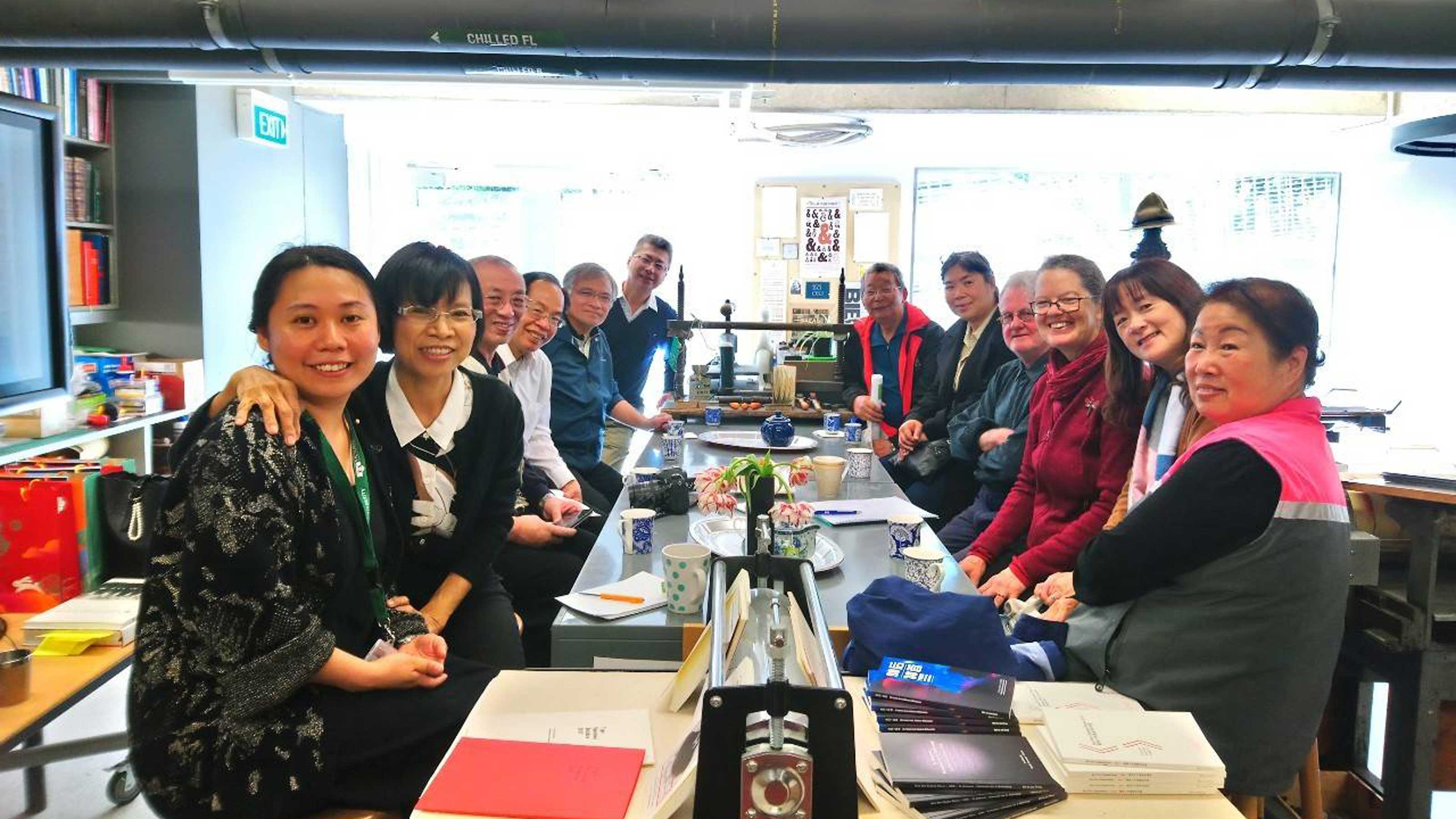 A round table at Wai-te-ata Press with Taiwanese delegates