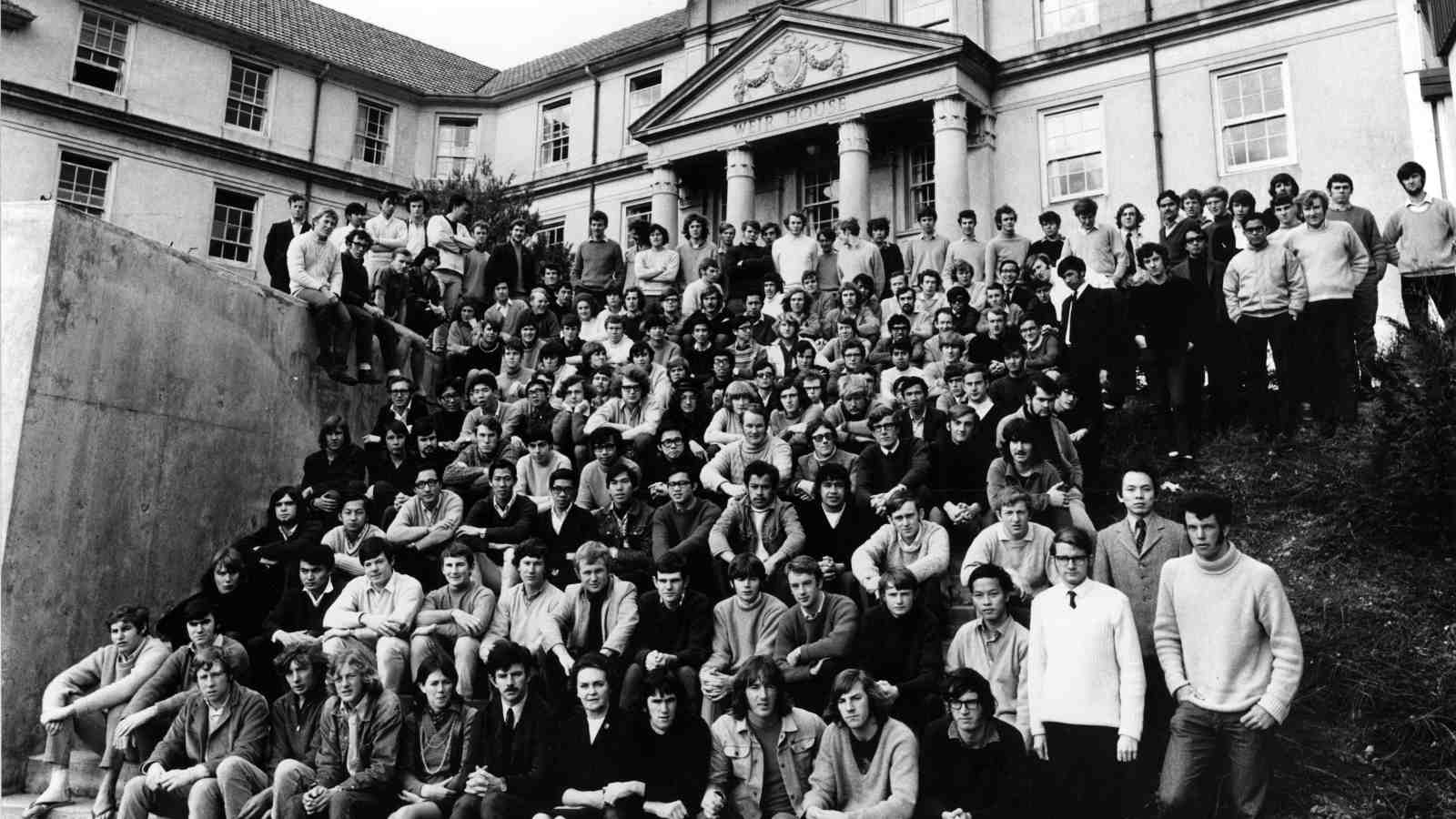 1970 group portrait of Weir House residents, some of whom will be at the November reunion.