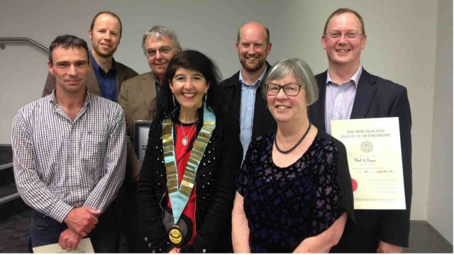 Group photo of Ferrier, NZIC, SCPS and GlycoSyn staff members – Dr Gavin Painter (Ferrier), Professor Bradley Williams (Ferrier), Dr Peter Tyler (Ferrier), Michele Prinsep (President of NZIC), Dr Phillip Rendle (Ferrier), Dr Susanne Boniface (School of Chemical and Physical Sciences), Dr Paul Benjes (GlycoSyn).