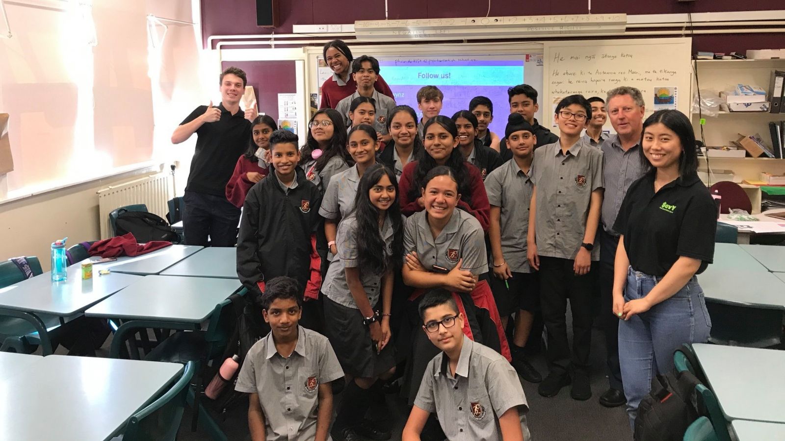 Secondary school students group picture at SavY event.