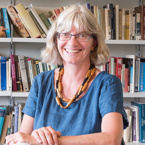 Prof Heidi Thomson profile-picture photograph