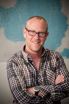 Portrait photo of Professor Tim Naish