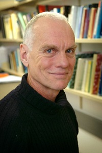 Portrait photo of Professor Geoff Whittle