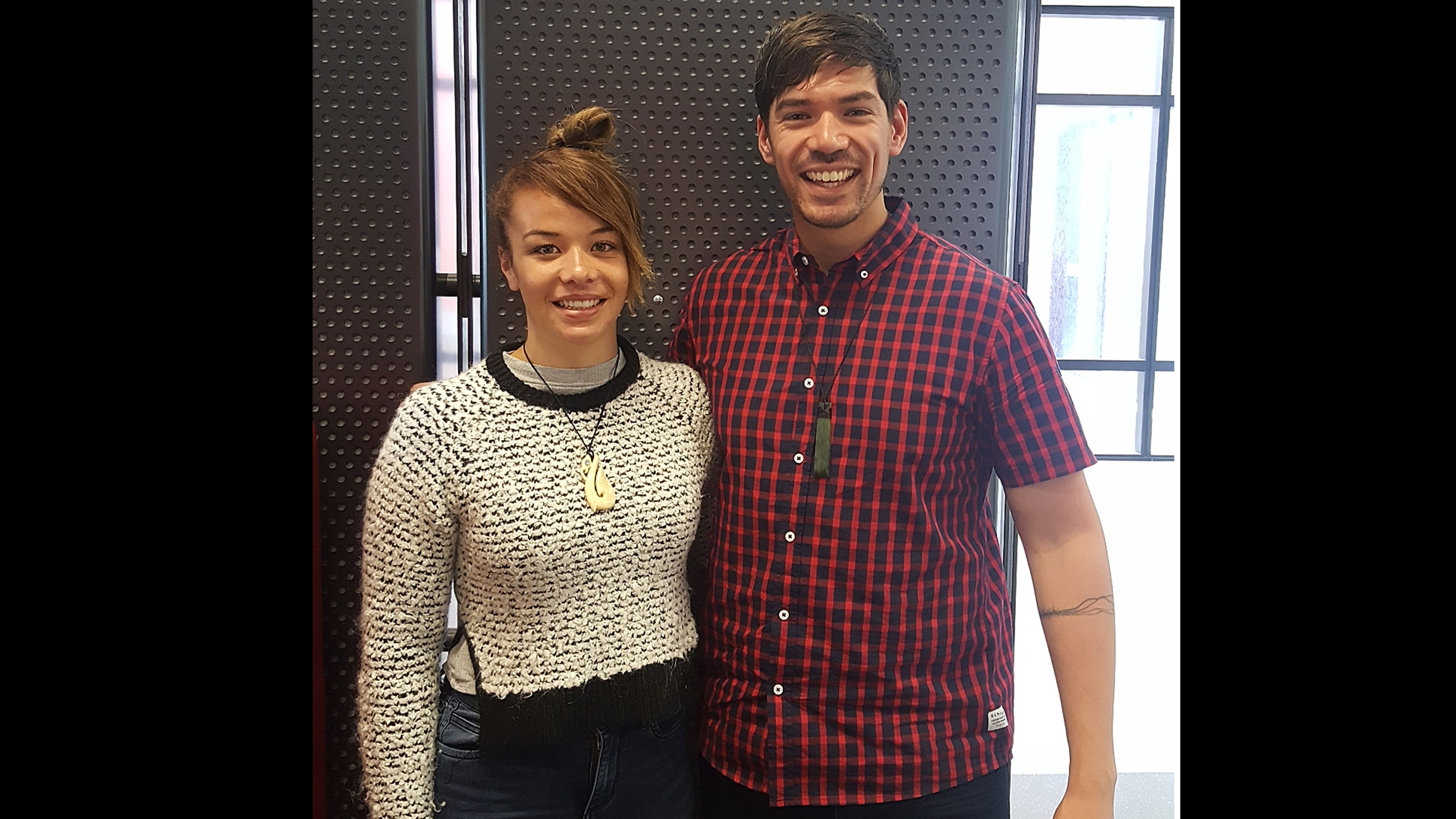 L-R: Annie Te One and Vincent Olsen-Reeder, who both happened to study undergraduate degrees together at Victoria, have both been appointed lecturer roles at Te Kawa a Māui – Anni and Vinnie stand together, smiling at the camera.