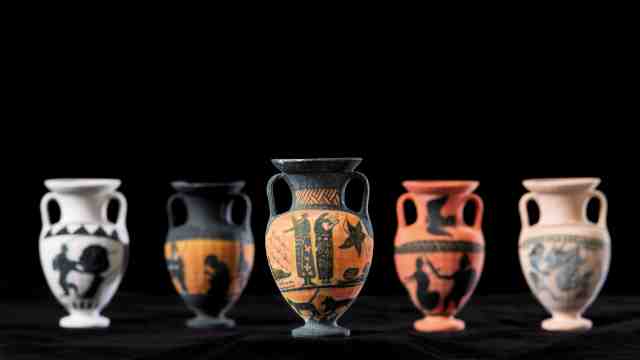 Ancient Greek art, series of vases