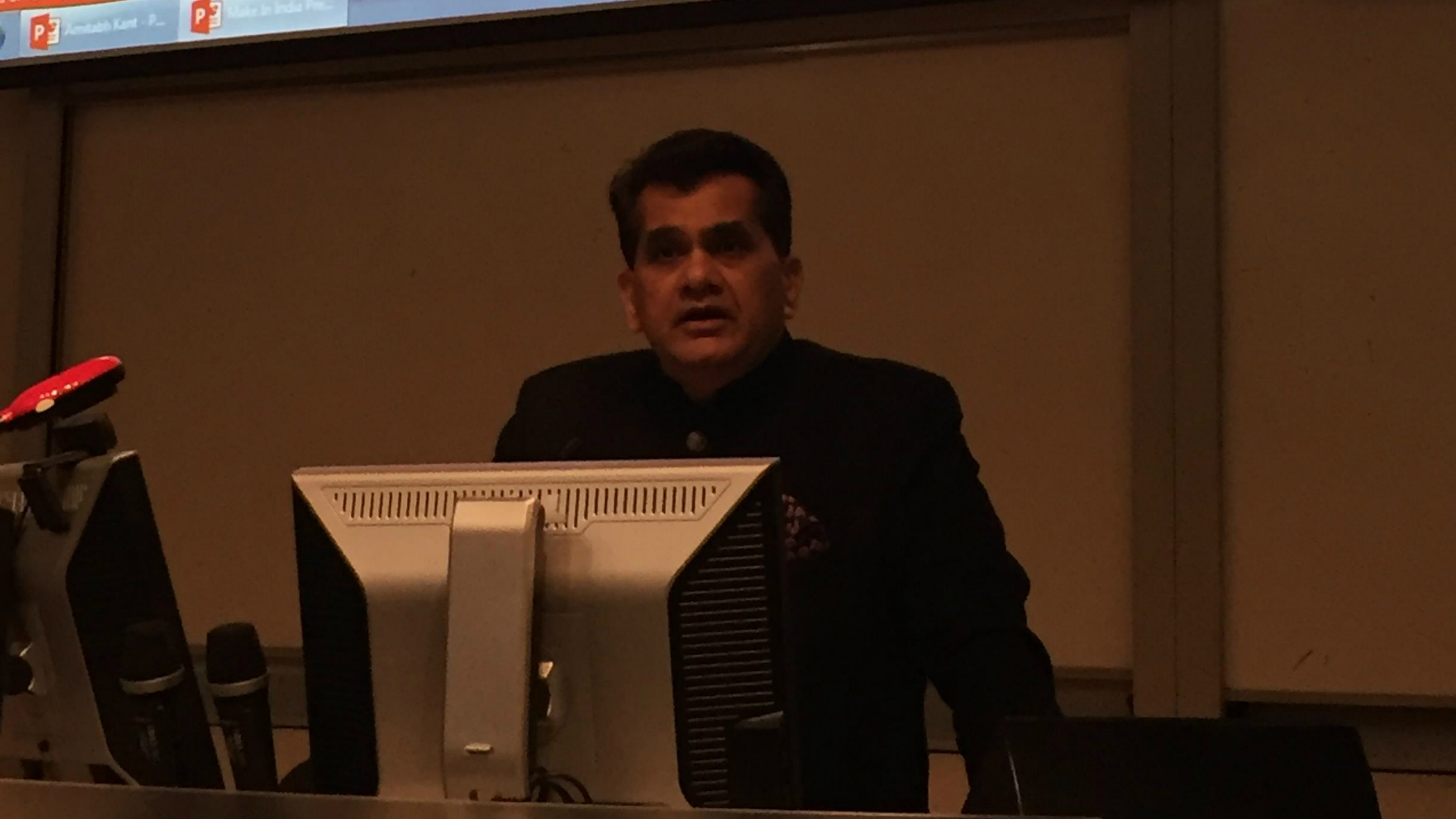 Photo of Amitabh Kant during his lecture at Victoria University