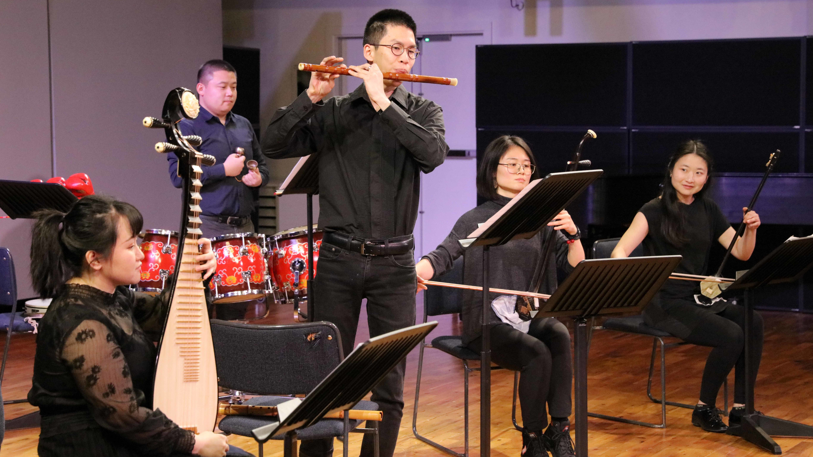 An ensemble of five NZ School of Music students play classical Chinese instruments