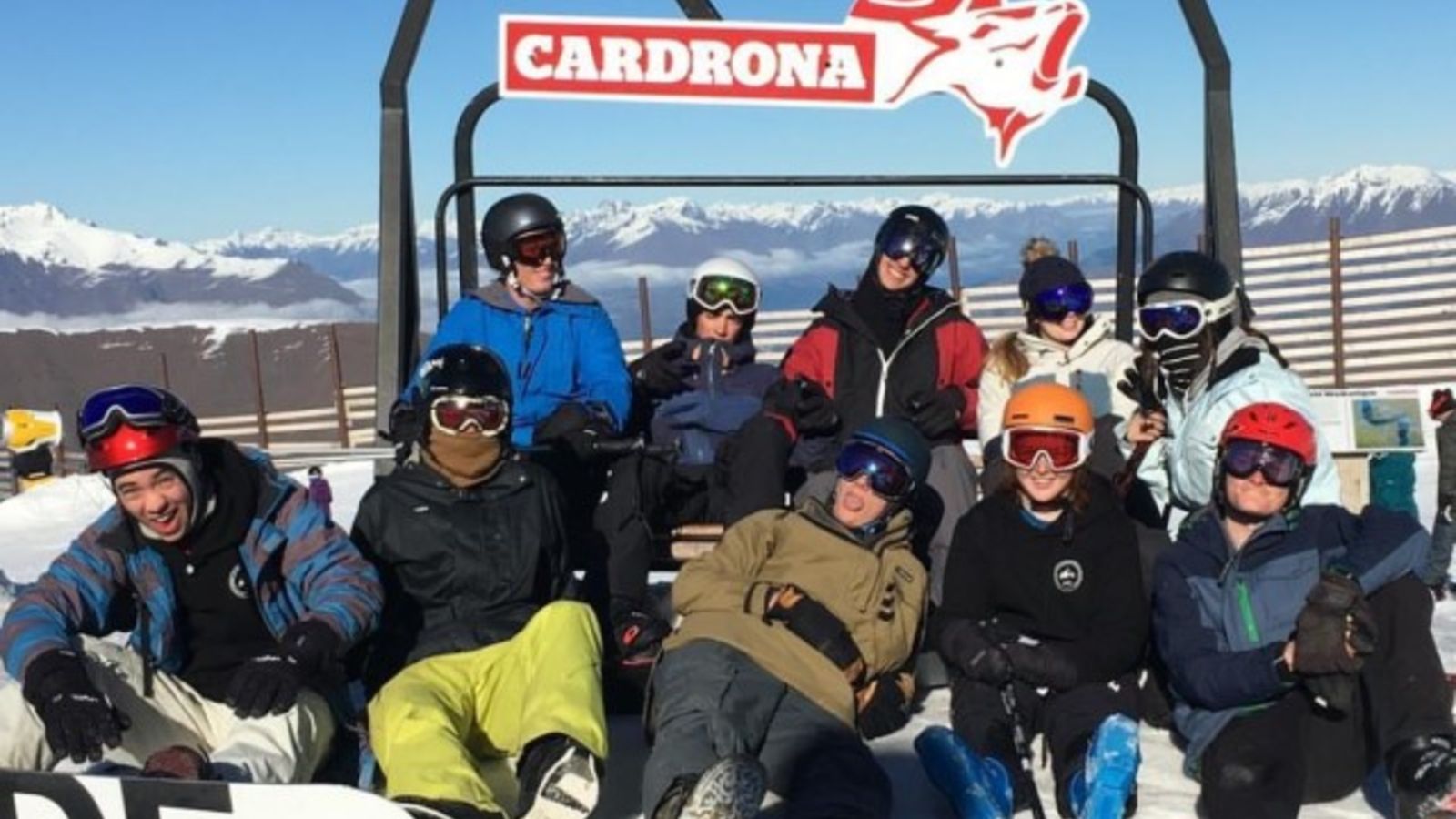 Group picture of students in ski gear at Cardrona ski fields.
