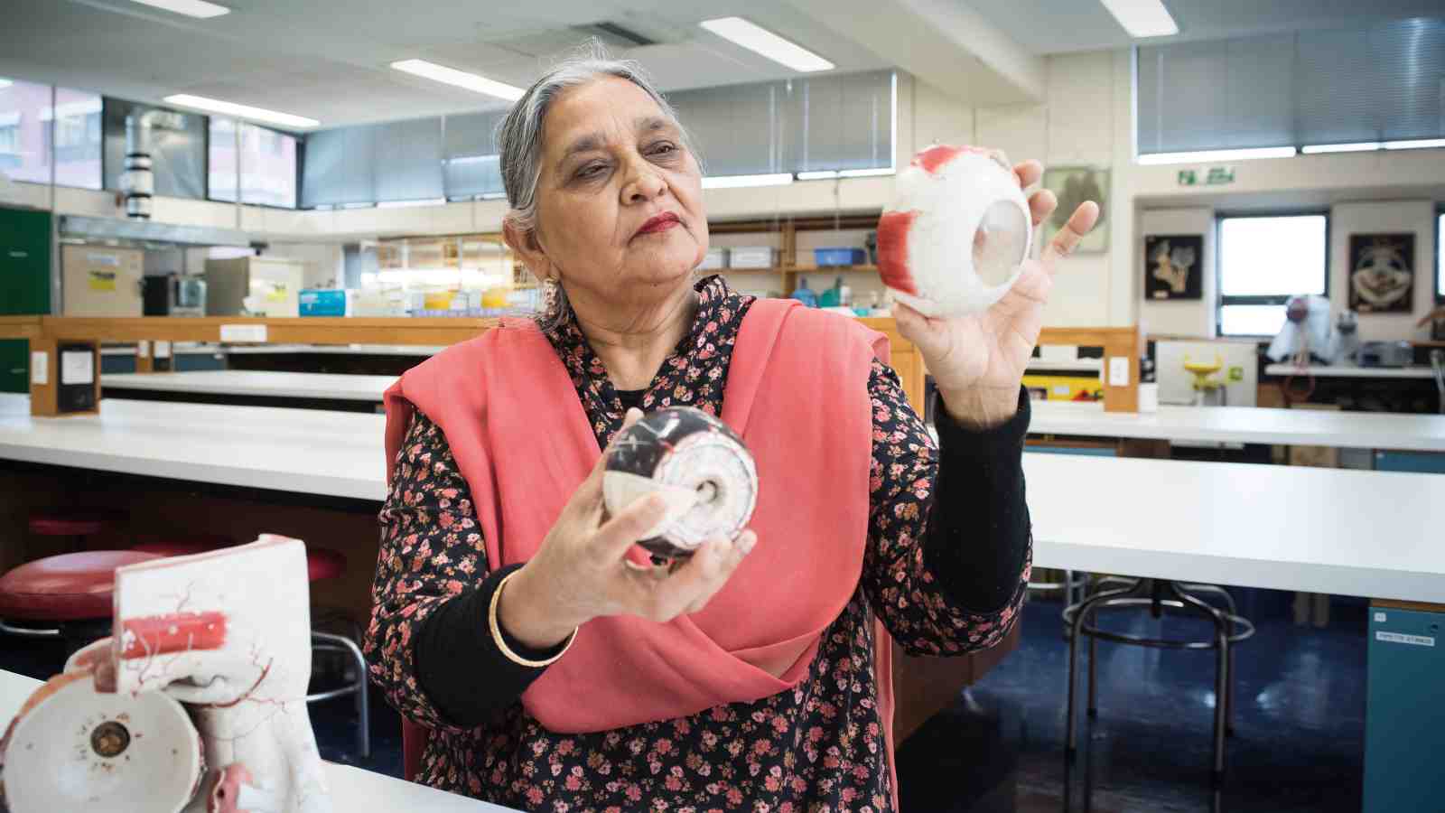 Dr Azra Moeed winner of the Ako Aotearoa Tertiary Teaching Excellence Award.