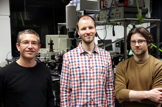 The CloudSpec team at the Raman Lab at Victoria's School of Chemical and Physical Sciences. (L-R) Professor Eric Le Ru, Matthias Meyer and Brendan Darby.