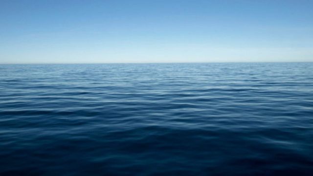 An image of the ocean.