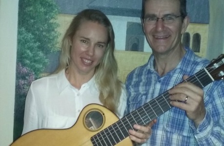 Guitar gifted to NZSM
