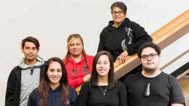 Deaf studies Māori scholarship students pose for the camera.