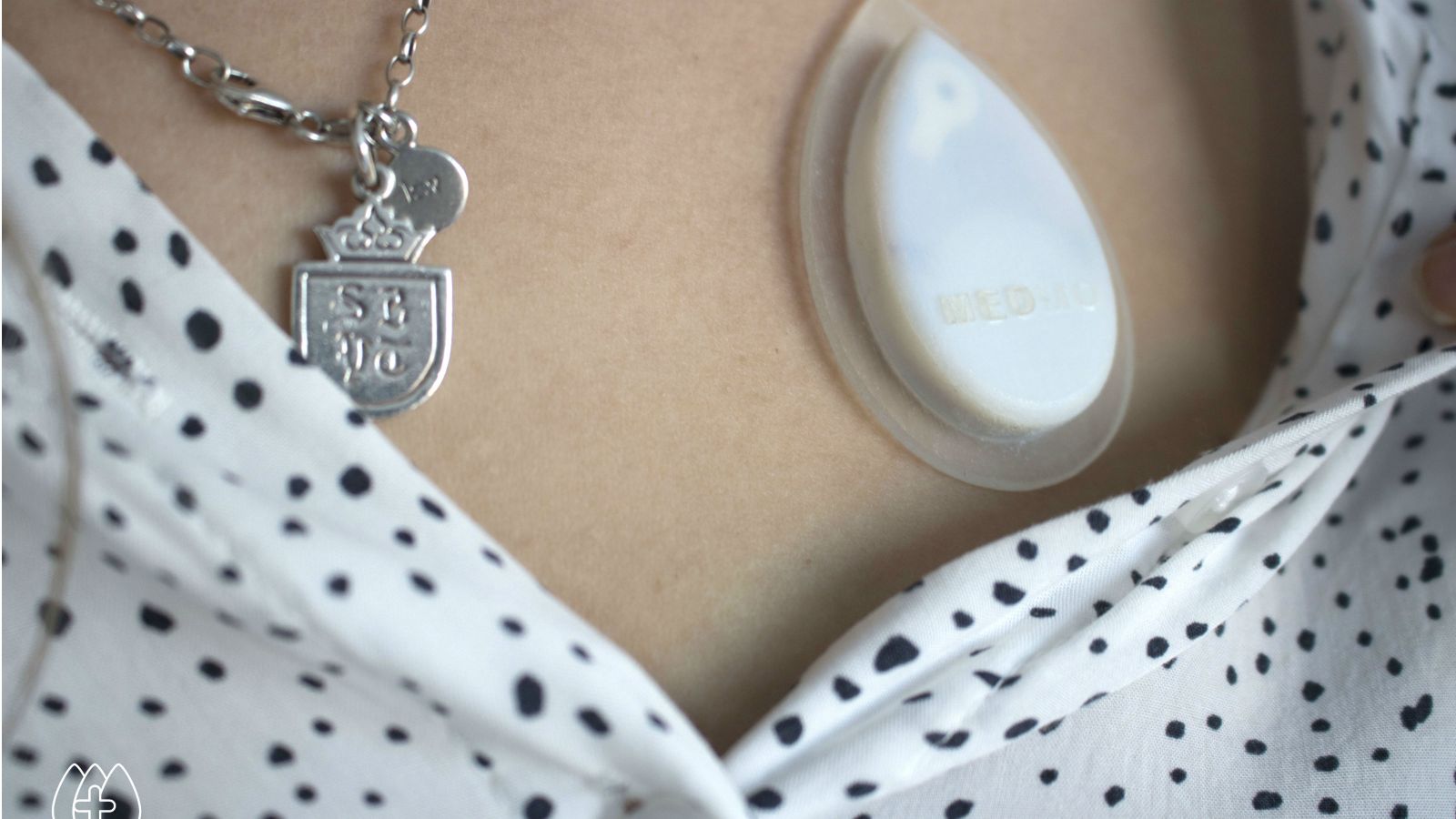 medmo-jdaward.jpg MEDMO attachment on a chest.