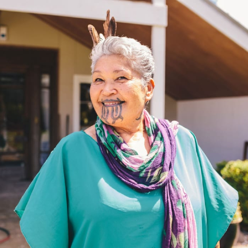 Maata Wharehoka (Ngāti Tahinga, Ngāti Koata, Ngāti Apakura, Ngāti Toa, Ngāti Kuia) profile-picture photograph