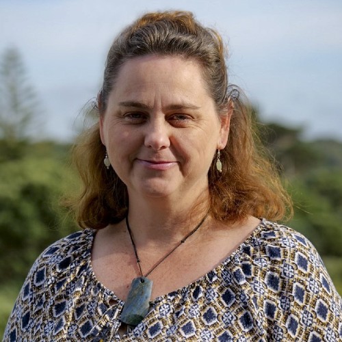 Dr Melissa Carey profile-picture photograph