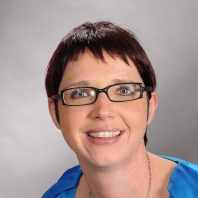 Dr Paula O'Kane profile-picture photograph