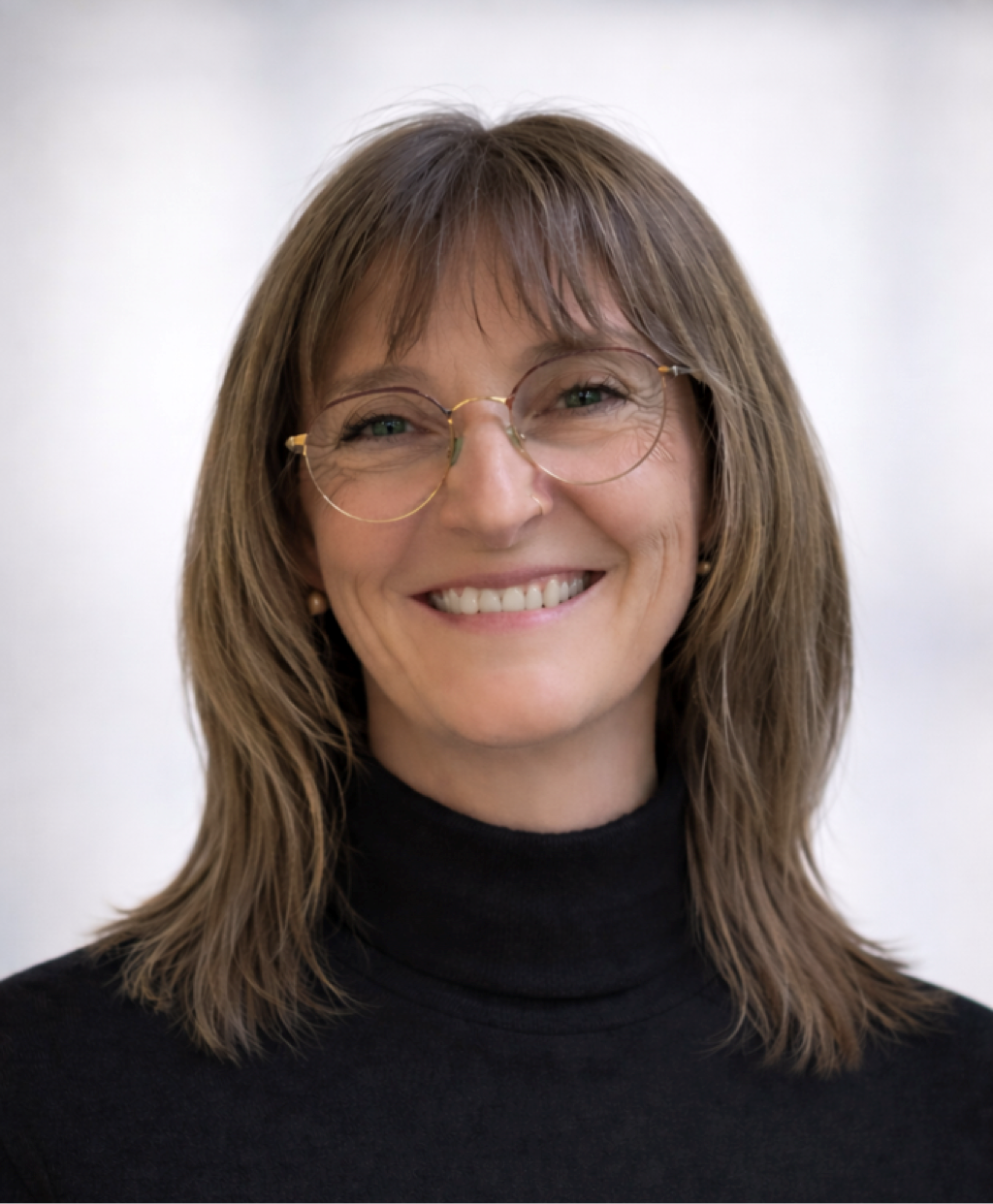 Gael Ashworth profile-picture photograph