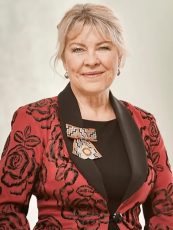 Dr Kim McGregor profile-picture photograph