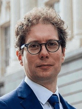 Stuart Johnson profile-picture photograph