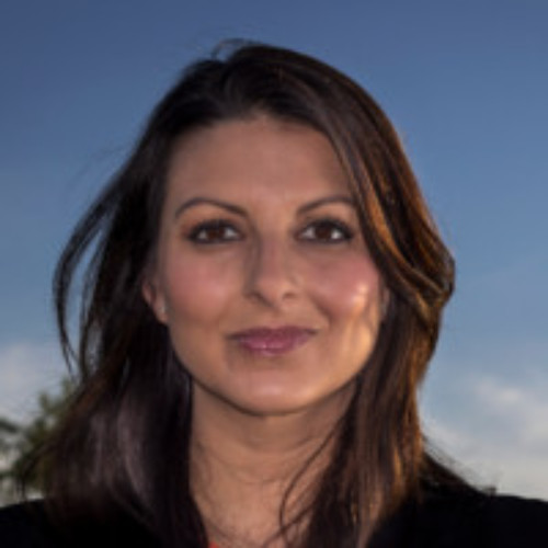 Dr Shivali Gulab profile-picture photograph