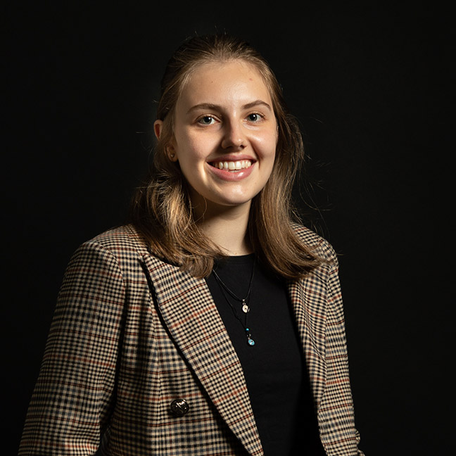 Elena profile picture