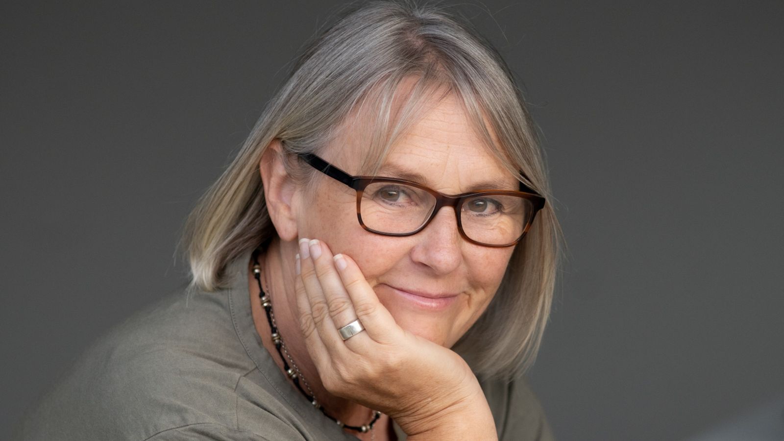 Image of author and alumna Dr Claire Baylis