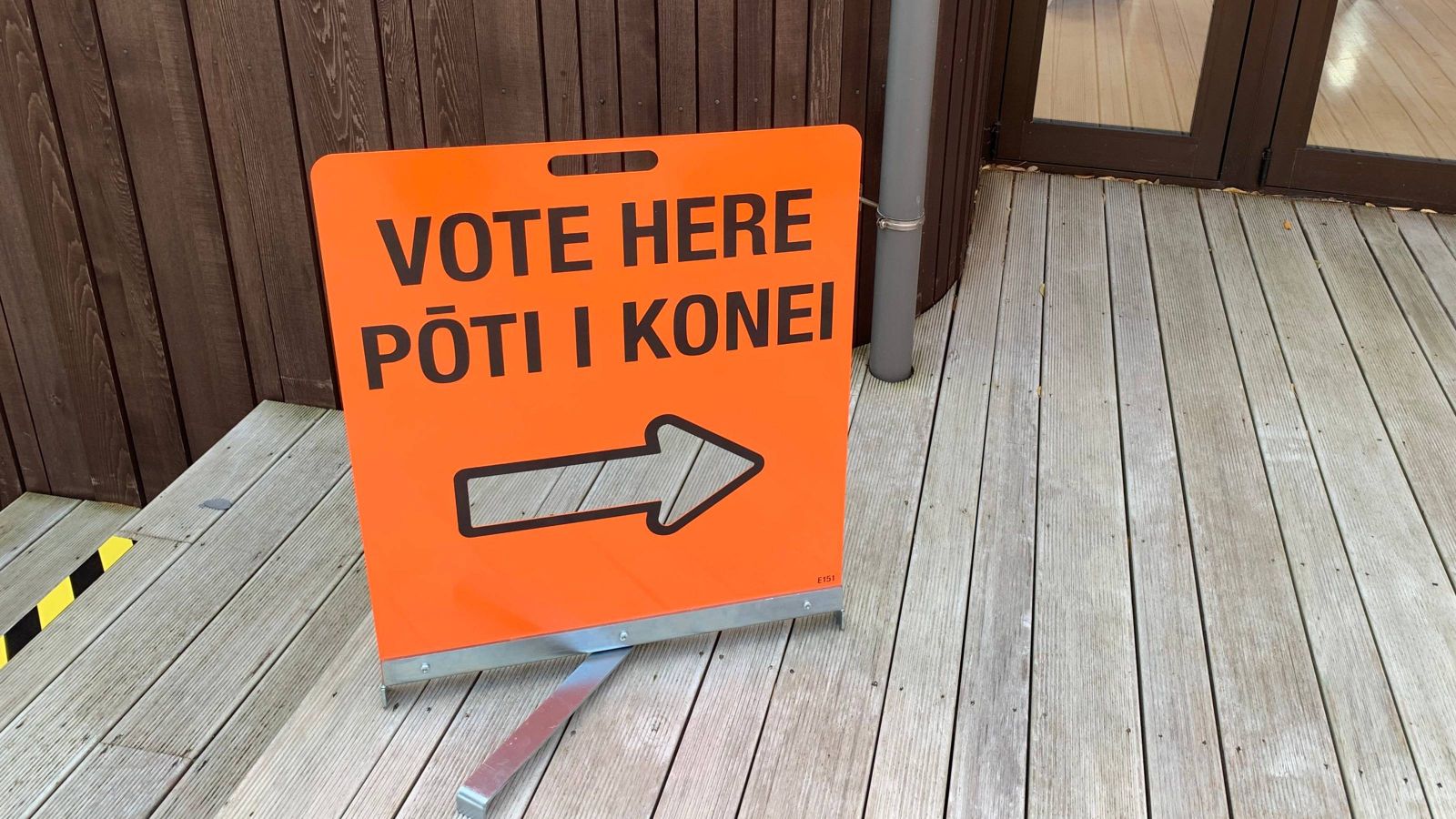 Voting sign 