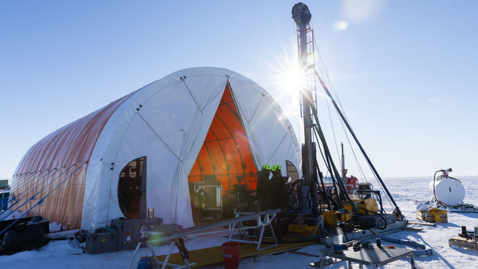 The camp and drill equipment on the ice 