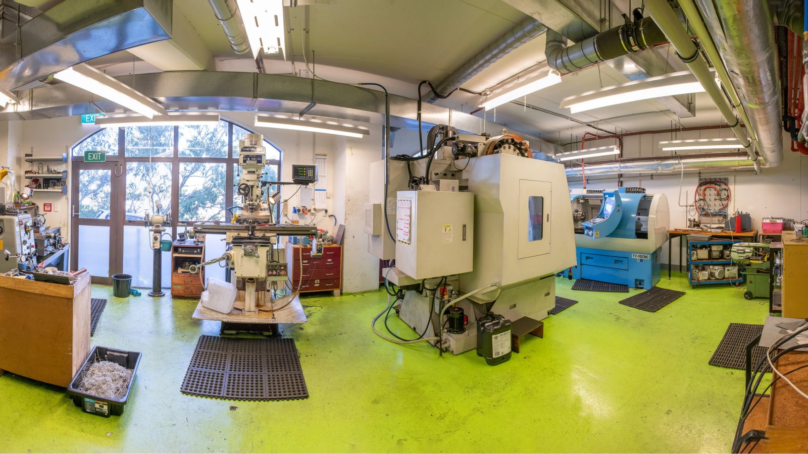 Mechanical workshop Room filled with specialised hardware