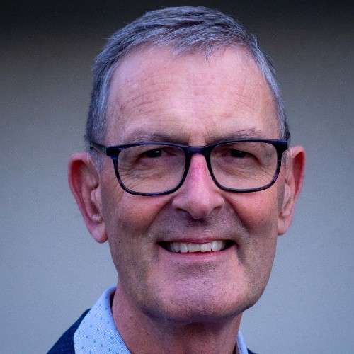 Dr David Bromell profile-picture photograph