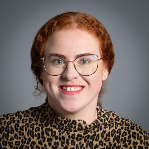 Alice LaHatte profile-picture photograph