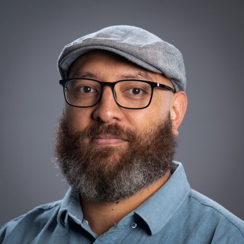 Andrew Kaulave profile-picture photograph