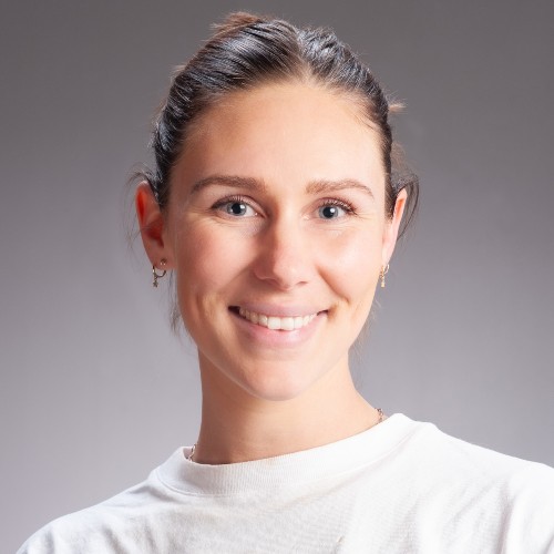 Lydia Lang profile-picture photograph